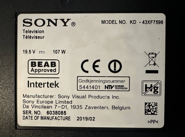 Sony 4K-s TV trtt kijelzvel elad. Sony KD-43XF7596 tpus. 