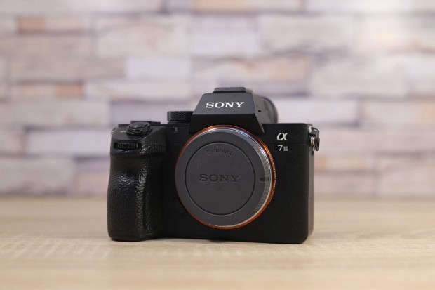 Sony A7III - 1 v garancia