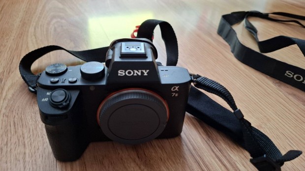 Sony A7M2 Full Frame vz