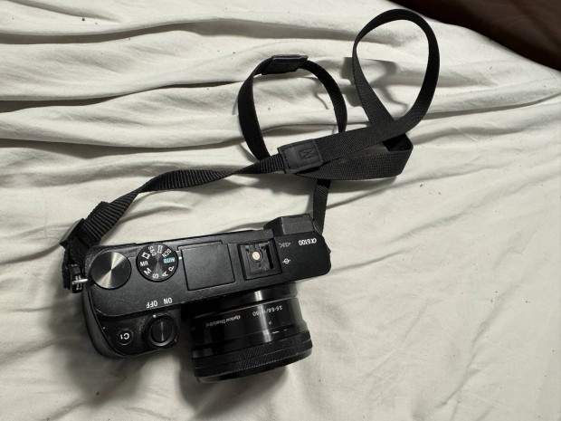 Sony Alpha A6100 fényképezőgép