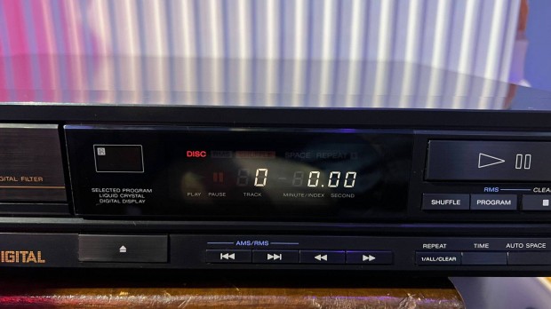 Sony CDP-310 cd Compact Disc Player CD lejtsz