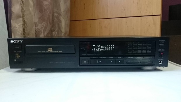 Sony CDP-690 asztali CD lejtsz kifogstalan mkdssel