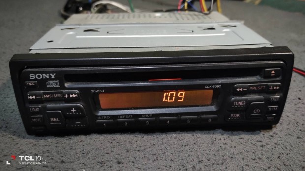 Sony CDX-5092 retro fejegysg