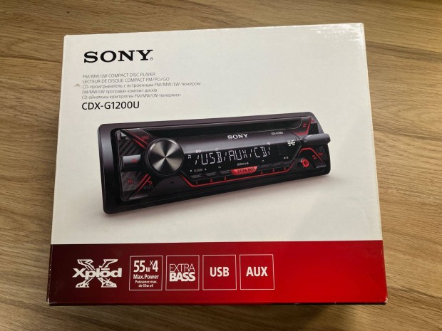 Sony CDX-G1200U autórádió (csak kicsomagolt)