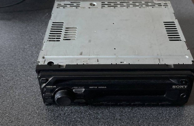 Sony CDX-GT24 rádió magnó autórádió fejegység