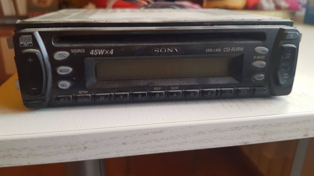 Sony CDX-L 410