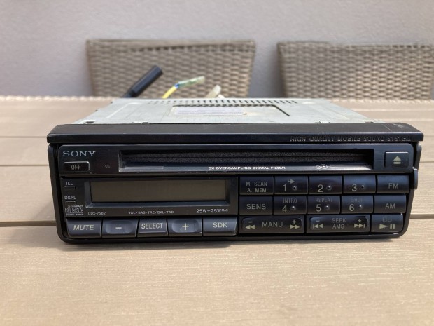 Sony CDX- 7582 retro autos CD radi magno Veteran