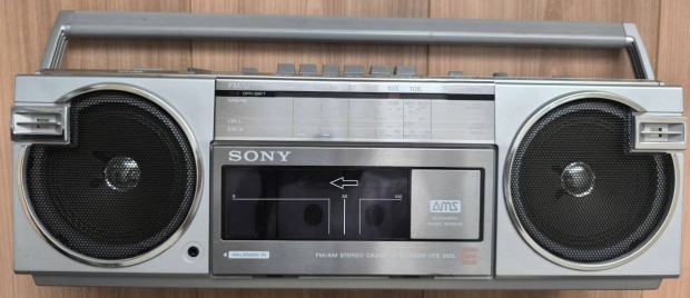 Sony CFS-250L rdis magn retro