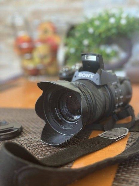 Sony Cyber-shot DSC-F828 kompakt fnykpezgp kamera