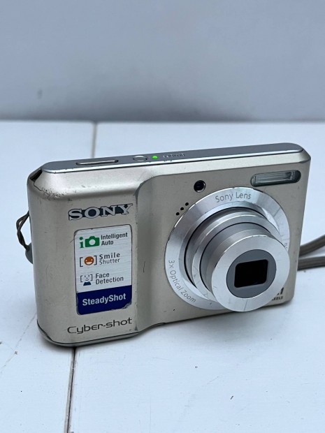 Sony Cyber-shot DSC-S2000 digitális fényképezögép kompakt kamera