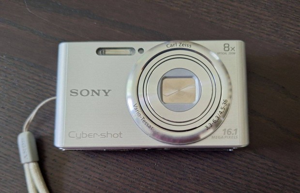 Sony Cyber-shot DSC-W730 digitlis fnykpezgp