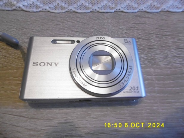 Sony Cybershot W830 kompakt fnykpezgp 8x optikai zoomal