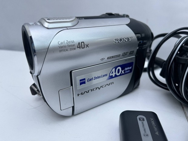 Sony DCR-DVD106E Handycam kamera videokamera mkdik