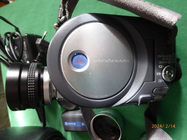 Sony DCR-DVD 201-es kamera elad