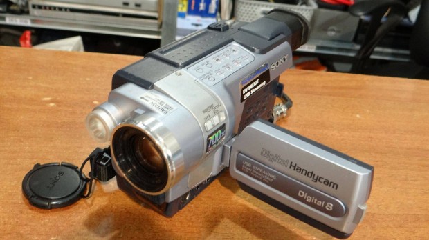 Sony DCR-Trv345 Video8/HI8/Digital8 Videokamera (TBC, DNR, AV IN/OUT)