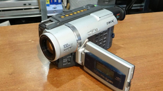 Sony DCR-Trv620 Video8/HI8/Digital8 Videokamera (TBC, DNR, AV IN/OUT)