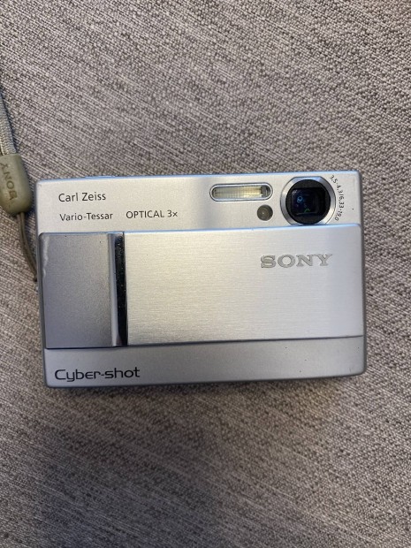 Sony DSC T-10
