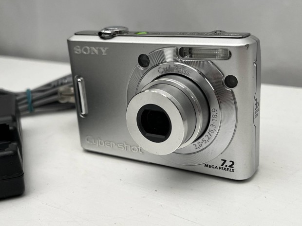 Sony DSC-W35 digitlis fnykpezgp kompakt kamera