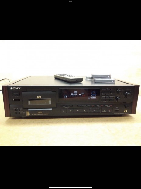 Sony DTC 57 Es Digitális Audi Magno Deck .újszerű jó állapotban .
