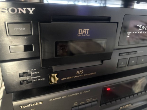 Sony DTC-670