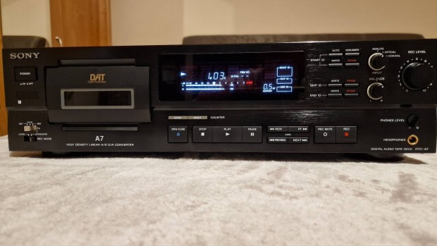 Sony DTC-A7 DAT MAGN Deck