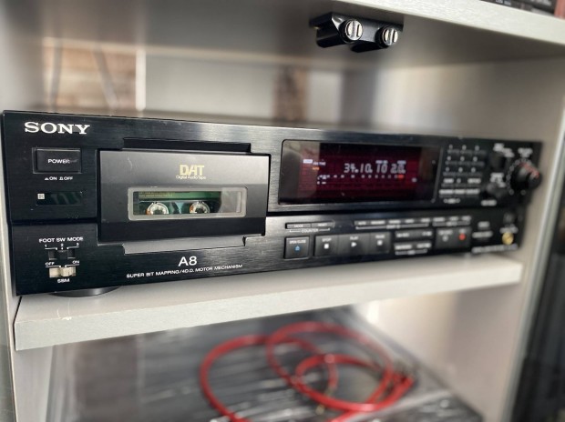 Sony DTC A. 8 DAT Magno 4 motor 4 fej Kiváló állapotú