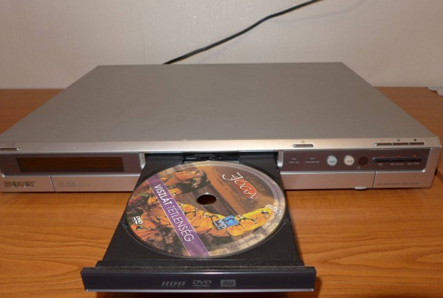 Sony DVD felvev s lejtsz RDR-HX510