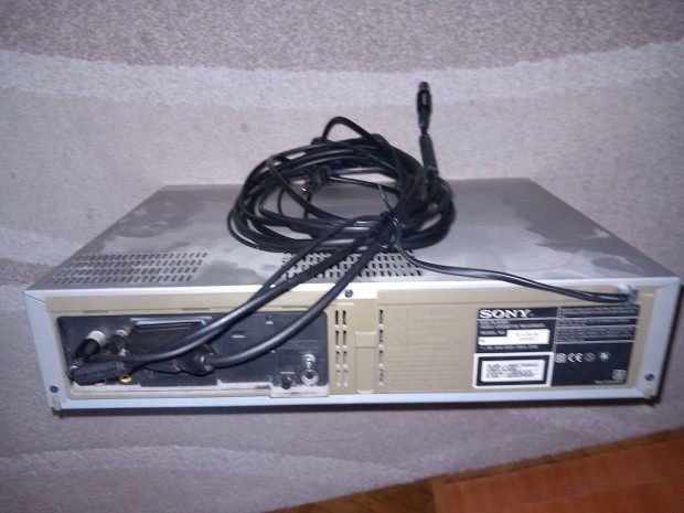 Sony DVD video recorder slv d910n