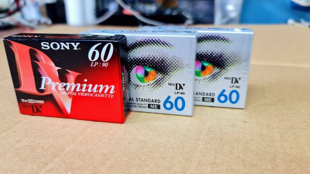 Sony DVM60 1db és TDK DV60 2db minidv kazetta eladó