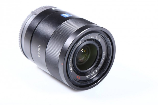 Sony E 1.8 24 mm Zeiss nex objektv 
