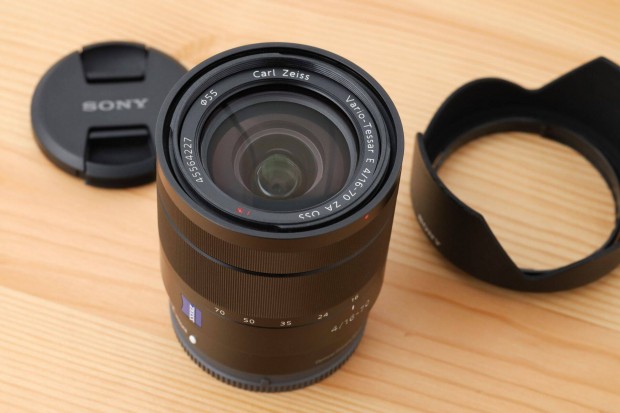 Sony E Zeiss 16-70mm f/4 objektv OSS 16-70