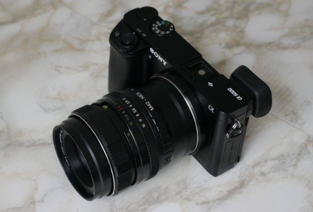 Sony E-mount 58mm f2.0 APS-C s Full frame objektv lencse Helios 58mm