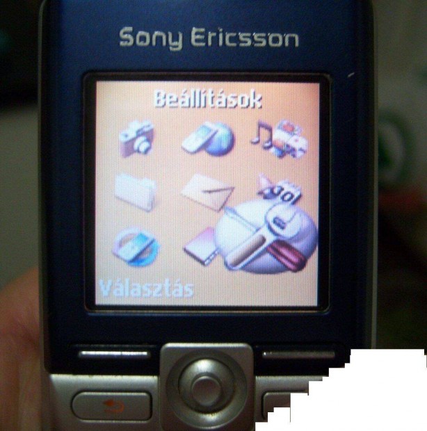 Sony Ericsson K300i mobil telefon K 300 i Handy Mobiltelefon magyar