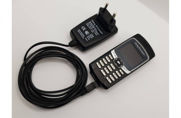 Sony Ericsson T290i mobiltelefon / mobil telefon Vodafone + tartozkok