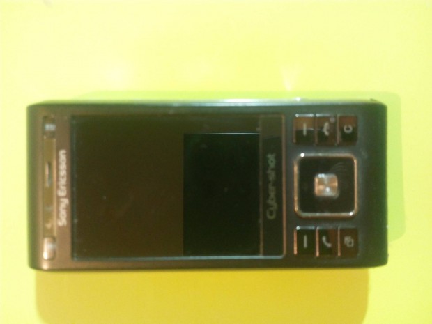 Sony Ericsson c905 