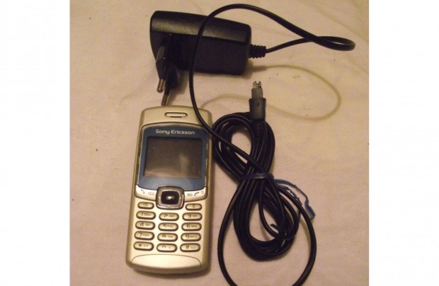 Sony Ericsson retro mobil