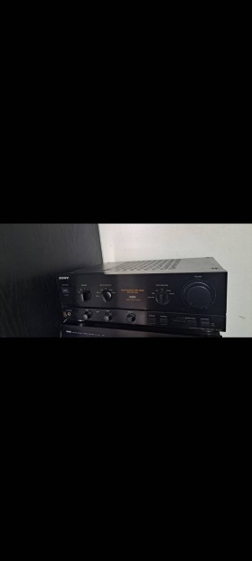 Sony F470 toroidtrafós stereo erősítő