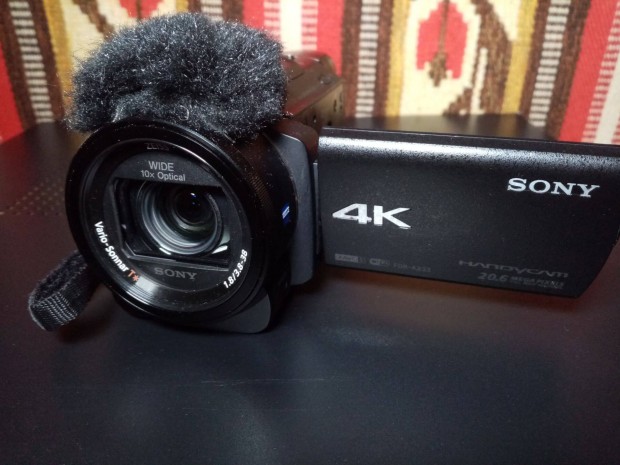 Sony FDR-AX33 videokamera