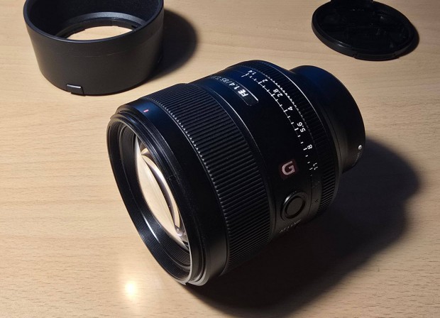 Sony FE 1.4/85 GM objektív