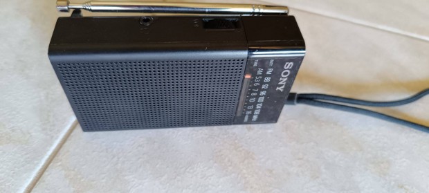 Sony FM/AM Radio ICF-P26 zsebrdi