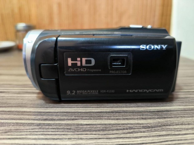 Sony HDR-PJ330 videokamera elad