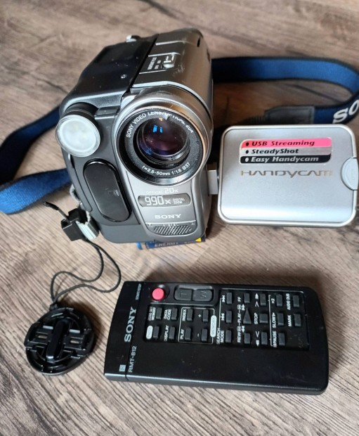 Sony Handycam DCR-Trv 270E videkamera