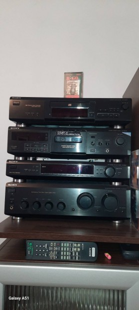 Sony HiFi torony Sony hangfalakkal