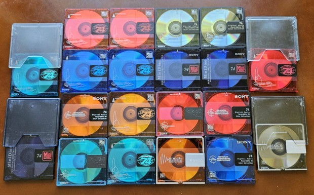 Sony MD74 s MD80 (color collection) Minidisc lemezek