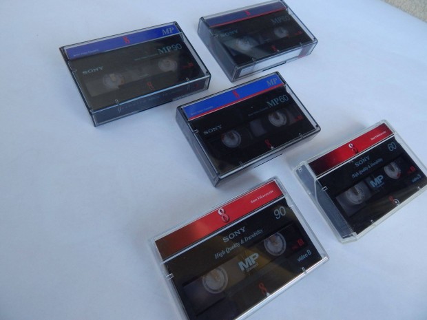 Sony MP90 és 60 Perces 5 DB Videó8 8mm-es Videó 8 Kazetta Szettben
