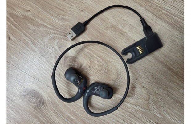 Sony NW-WS 413 vízálló MP3 lejátszó - 4 GB alig használt