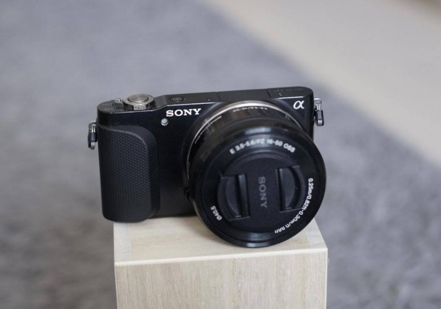 Sony Nex-3N MILC fnykpezgp + 16-50mm Powerzoom objektv (fullhd)