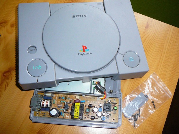 Sony PS1 jtk konzol hz s tpegysg modul elad