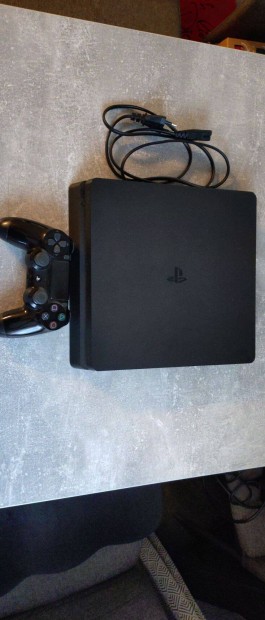 Sony PS4 Slim 1TB