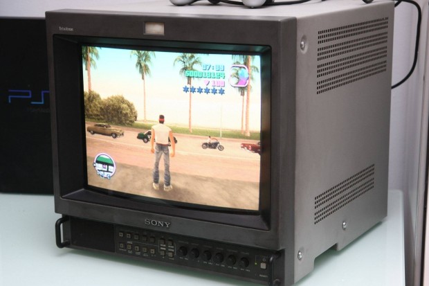 Sony PVM-14M2E Trinitron CRT vide monitor